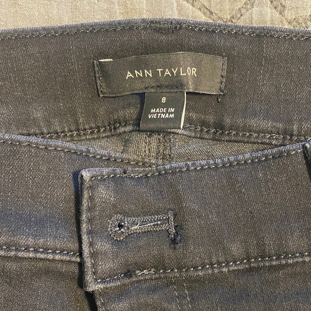 Ann Taylor Women's Black Boot Cut Leg Jeans - Picture 2 of 5
